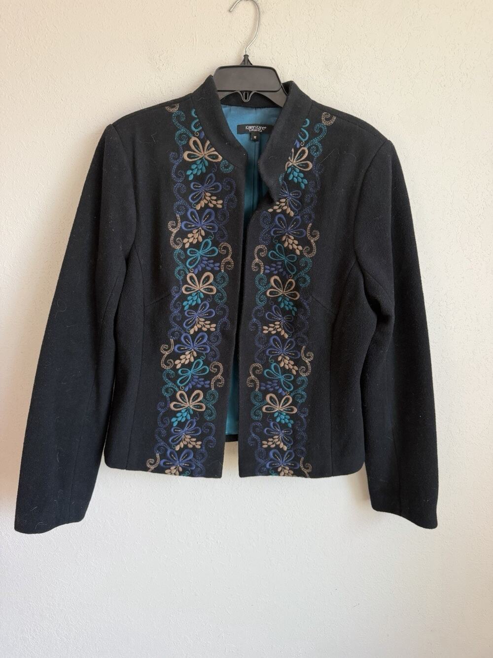 Karen Kane Black 100% Lambswool Blue Floral Embroidered Blazer Jacket Womens 12